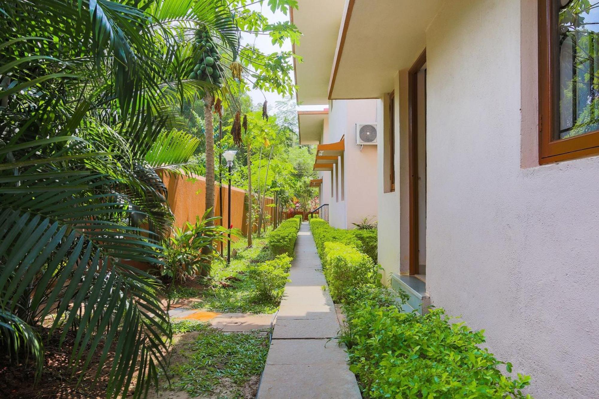Super Hotel O The Goan Courtyard Colva Luaran gambar